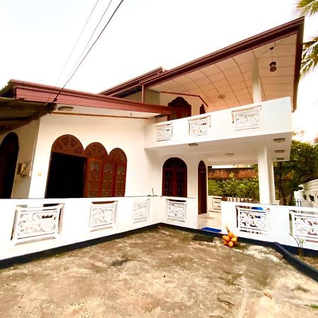 Moragalla Dilu Villa Beruwala Exterior foto